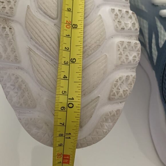 Fila Memory Foam Athletic Sneakers Size 8 - Picture 10 of 10